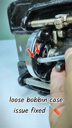 loose bobbin case issue fixed 🪛 #sewingmachinerepair #sewingmachineproblems #silaimachine