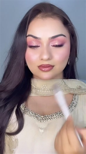 Party makeup | soft glam | wedding guest makeup |