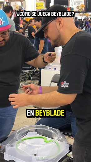 bichibichi on Instagram: "¿Cómo se juega beyblade? #beyblade #entrevista #concomics #humor #comedia"