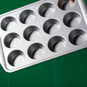 31K views | Simple-gourmet baking may start with a great recipe, but should always end with a pan that’s always reliable and super easy to clean. #CirclesforLife Check out Circulon Bakeware: https://bit.ly/3k8q5vf <gl> | Circulon | Facebook