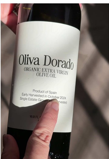 If your olive oil doesn’t have these things on the bottle… it’s probably not real EVOO. Here’s what to look for.