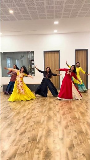 Uyi Amma Song Dance 🔥 Full Energy Performance