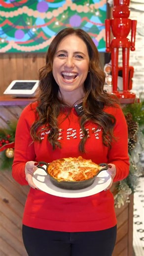 Pietro’s Drunken Baked Ziti is the ultimate comfort dish—al dente ziti tossed in a rich vodka sauce with a bold splash of flavor, finished just right. A fan favorite on Long Island, perfect for when you’re craving something hearty, creamy, and unforgettable🍝🇮🇹 📍476 E Meadow Ave, East Meadow NY 11554 📞 516-794-8820 #ItalianPride #ItalianFood #Foodies #Pasta #Ziti | Pietro's of East Meadow