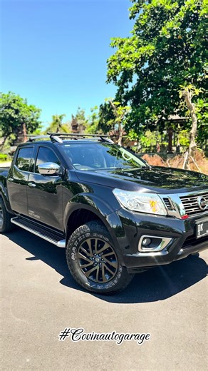 Lagi cari mobil diesel jon? Kalian bisa pertimbangin nih yang satu ini jon 🤝 Nissan Navara VL NP300 Automatic / AT Tahun 2019 Diesel Last Edition Details : - Asli Bali Nopol Cantik - Pajak Hidup 06 - 2025 - Tahun 2019 PMK 2020 - Low KM 69.xxx On Going - Tipe Terlengkap VL - All Wheel Drive 4x4 - Engine 2.500VGS Turbo - Transmisi Automatic (A/T) - Start Stop Engine/Keyless - Velg R18 Two Tone - Cruise Control & Audio Steer - Leather Seat (Full Black Interior) Kondisi Istimewa dan Siap Pakai🌟 Ja
