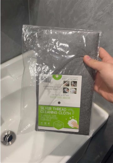 A rag that wipes things without leaving marks and has a very strong cleaning effect#cloth #clean #artifact #cleanhack #fyp