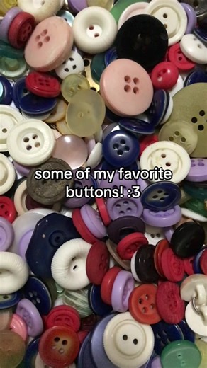 My Favorite Buttons for Art Projects