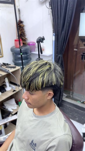 Akhir Season 🔥📸🔋💸💰 #fyp #barbershop #barbercut #lombokbarbershop #hairstyle