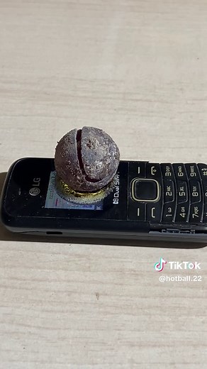 Hot Ball vs LG Cell Phone #satisfying #asmr #usa_tiktok🇺🇸 #elonmusk