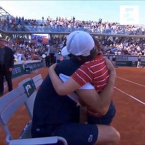 11M views · 6K reactions | What a beautiful moment ❤️️ Nicolas Mahut is hugged by his son after a third round defeat to Leonardo Mayer, who was also reduced to tears  | TNT Sports | Facebook