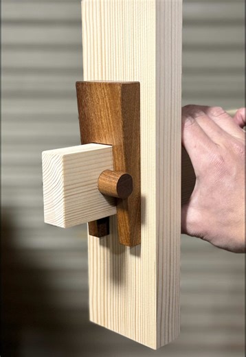Creating a Removable Joint with Dowel | Woodworking DIY