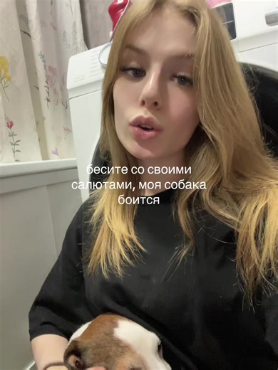 соник (@pinguiuiu)’s video of dogs howling at sirens