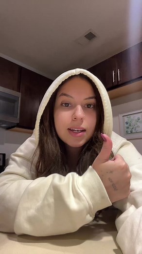 bookish merch tour for no reason at all 🤭 i wrote where i got all of them however im not inverting the video due to insecurity!!