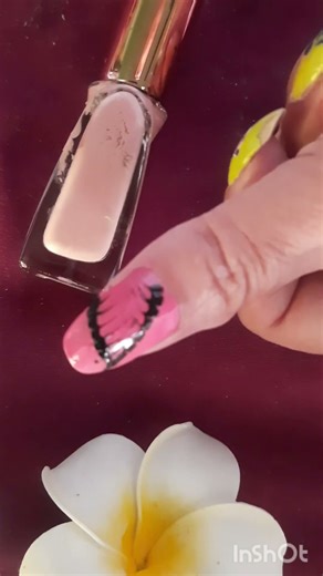 ##easy nail 💅 art please like 👍 and subscribe