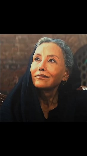 Parbhani updt on Instagram: "Visit this huge Jurassic World with all your favorite characters from CAMP CRETACEOUS. Meet Bumpy and her Ankylosaurus herd, or the aggressive Toro. The Gyrosphere Valley is home to many gentle herbivores like Sinoceratops or Brachiosaurus, while the lagoon houses a terrifying sea creature from earths past: Mosasaurus. Make sure to stick around until the sun sets for a truly spectacular sight: The bioluminescent Parasaurolophus, that glow magically against the striki