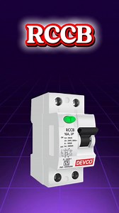 ⚠️ Sach bolo… aap ye 10 sawal bina soche bata sakte ho? Kyuki 90% electrician interview mein isi jagah par fail ho jaate hain! 😱⚡ Agar aap: ✅ Electrician ho ✅ ITI student ho ✅ Electrical job ke liye interview dene ja rahe ho Toh ye video aapke liye gold hai 🏆⚡ Is video mein aap clear practical tareeke se jaanoge: 🔹 MCB ka real kaam 🔹 RCCB kis liye hota hai 🔹 Fuse kya karta hai 🔹 Switchgear kya hota hai 🔹 Contactor aur Relay ka use 🔹 Transformer ka kaam 🔹 Isolator aur Circuit Breaker ka 