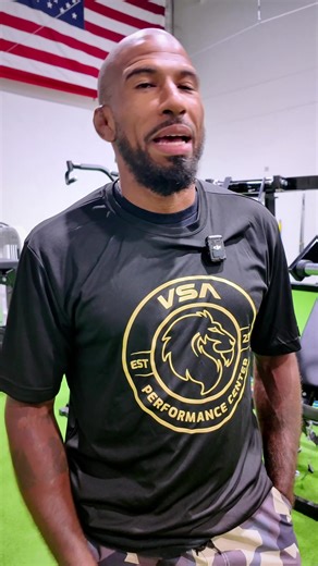 Fuel your performance before you hit the field ⚾💪 Pre-game nutrition isn’t just about eating. It’s about preparing your body to perform at its best. 🥩🍌🥤 At VSA Performance Center, we teach athletes how to fuel smart, so energy and focus last all game long. #StayGameReady