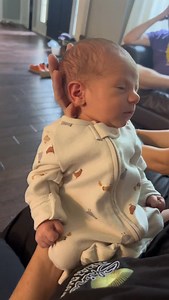 The Startle reflex is one of the most important to integrate. If it does not, a child can grow up with high anxiety and high cortisol without even knowing why. Babies need to practice the startle. Swaddling keeps the reflex from activating, which prevents it from integrating. For a regulated nervous system, babies need time out of the wrap so the startle can happen often. Noise, gravity, and floor time all help trigger it naturally. Those little flailing arms are not just cute, they are building