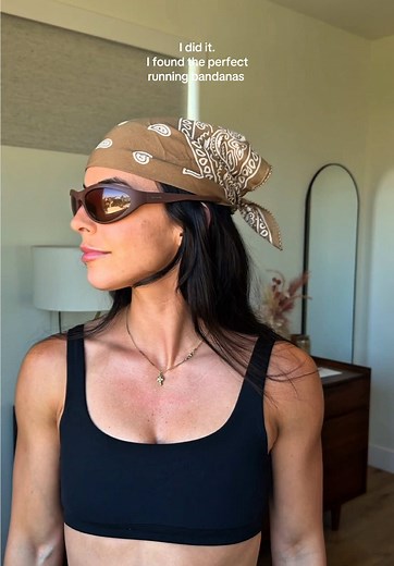 Best Running Bandana for Women: How to Tie & Style