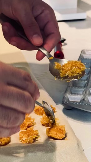 Marcato Ravioli Mould: Prepare 48 Perfect Ravioli