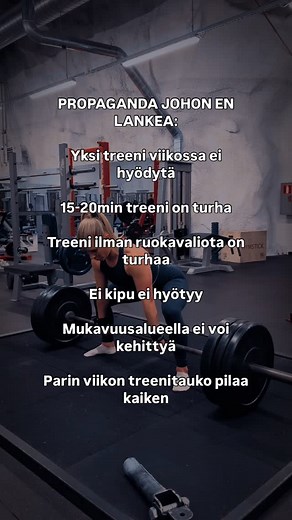 Väitän, että ISO tekijä, joka estää monia liikkumasta tai treenaamasta TAI himoliikkujilla aiheuttaa ylilyöntejä on liian korkeat odotukset ja epärealistiset ajatukset mitä treenin tulisi tai pitäisi olla. Kun oletus on, että treenin pitää kestää X aikaa, lenkin olla X km pitkä ja että treenin täytyy pitää sisällään vaikka ja mitä, niin ei ihme, että jää tekemättä. 🙃 tai himotreenaajilla: ei ihme, että uuvuttaa ja piiputtaa. Vielä tähän päälle se, että treenin pitäis tuntua tosi rankalta ja teh