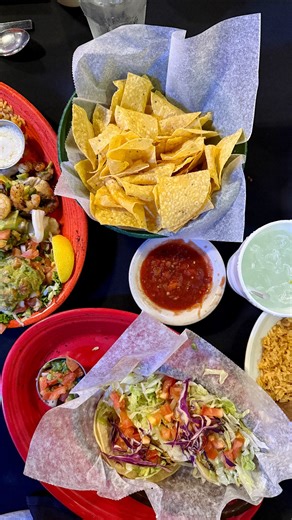 Experience Texarkana on Instagram: "It’s the weekend and we know just the spot. Zapata’s Mexican Restaurant in downtown Texarkana has something everyone. We recommend: the fish tacos and a margarita. Ps - the salsa is delicious. 🕰️ 11 AM to 11 PM Monday to Saturday 📍 217 Walnut St Texarkana, AR 7854 #experiencetxk #gotxk #texarkanaar #texarkana"