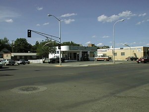 M&M Coin Laundry, Miles City