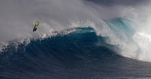 Jason Polakow - Jaws - The Mother Wave