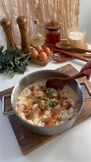 Creamy Chicken with Bacon in Sauce 🤗 #ivaninkutak #recipe #dinner #dinnerideas #recipes