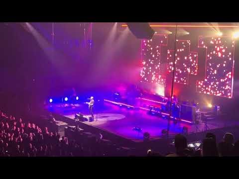 Live - Turn my Head | 4K in Montreal, QC (2026)