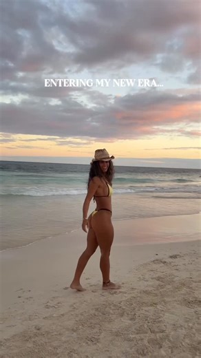 Oriana Torres on Instagram: "My New Era Challenge with @bodybyoriana starts TOMORROW 💪🏽 6 weeks dedicated to the best project of 2026: YOU ✨ Strength training, nutrition, community & hard work. Reminder: We have a live call tomorrow to kick off the challenge. Getting to know some of you, going over important details, and setting the mindset to give this challenge our absolute best. You can still sign up (link in bio) 🫶🏽 Also, powered by @amoahealth which is launch