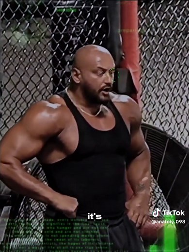Anatoly's Shocking Prank on Professional Powerlifter