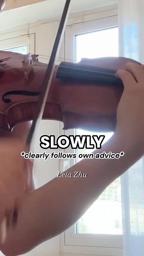 What to do if you snap a string just before a concert 😨 This was just before my concert at the Sapienza University of Rome… #leiazhu #朱蕾雅 #TheViolinGirl #classicalmusic #violin #violinista #violinplayer #musicaesthetic #violinrecording #小提琴 #violino #geige #violinlove #orchestral #conductor #romecity #concerttour