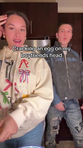 Cracking Eggs on Friends: Fun Prank Ideas