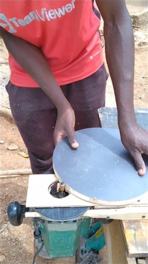 Making a round Board using a router #woodworking #diy #router