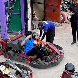 Sabhi Ne Ganga Ji Me Dubki Lagai | Armaan malik