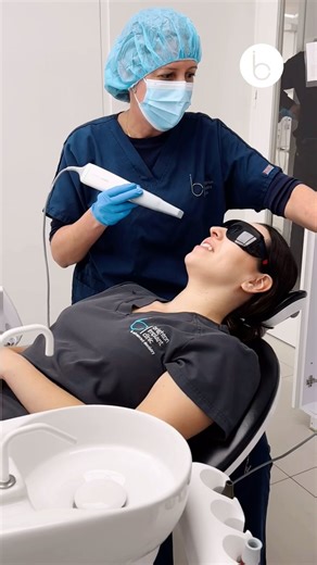 Intra-oral scanner in action with Dr. Heidi 🦷🥇 #brightonimplantclinic #intraoralscanner #dentalcare #advancedtechnology | Brighton Implant Clinic