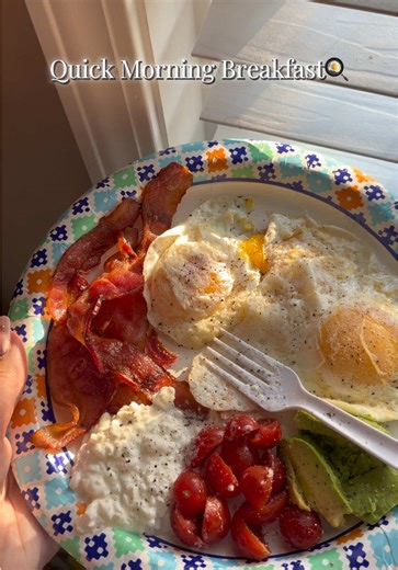 I love a good home cooked breakfast!🍳🥓🖤 #cooking #yummy #breakfastideas