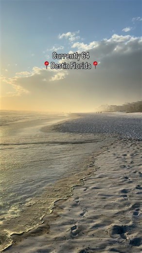 The waves washed in some nastiness today 😩 it will be GREAT for surfing tomorrow! Who’s going?? #destinflorida | Destin Life