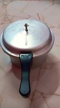 PREMIER pressure cooker review after 10 years of use _ very very good cooker