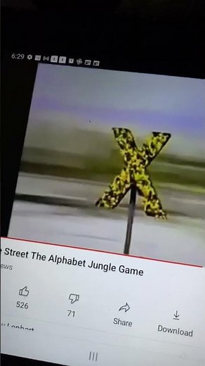 Sesame Street - Ornate X’s spin to a song