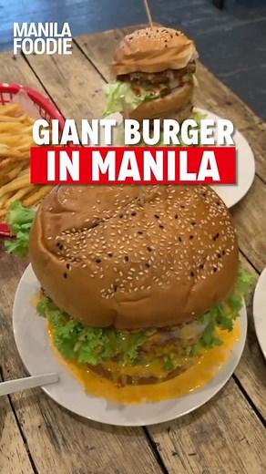 Giant Burgers in Manila Philippines! 📍 Jack's Burger #manilafoodie #manilafood
