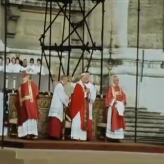 Today marks 50 years since the canonisation of Saint Oliver Plunkett The Archbishop of Armagh, Primate of All Ireland, successor to Saint Patrick, was martyred for his Catholic faith The depraved savagery of his martyrdom took place at Tyburn, London, he was hanged, drawn and quartered, his dismembered remains set on fire and buried in the ground before his head was brought back to his native Ireland At his canonisation in 1975, Pope Paul VI greeted the pilgrims in Irish: 'Dia is muire Dhíbh, a 