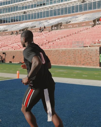 Louisville Football | ⏳⏳⏳ #GoCards | Instagram