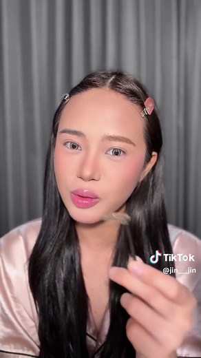 How to Lighten Your Brows with Brow Gel