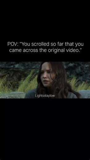 @lightsstaylow on Instagram: "Jennifer Lawrence has repeatedly said that one of her biggest fears in life is singing in front of people. Before the scene was filmed, she reportedly begged director Francis Lawrence, saying, "Please let someone else sing it - I'll just lip-sync." When the shooting day arrived, Jennifer was so nervous that she came to the set in tears. She had to sing "The Hanging Tree" in front of everyone for the very first time. In later interviews, she described that moment by 