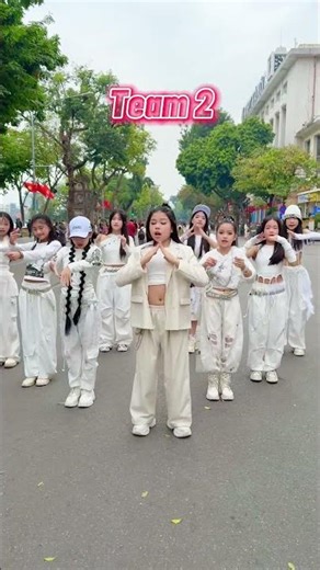 Pick your team! 👉🔥 | Follow Me | Midu Echoing Dance Trend - 弥渡山歌 #trending #shorts