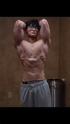 Jacob Jia on Instagram: "Side effects of Chang pill - - - - - #gym #explore #motivation #fitness #workout"