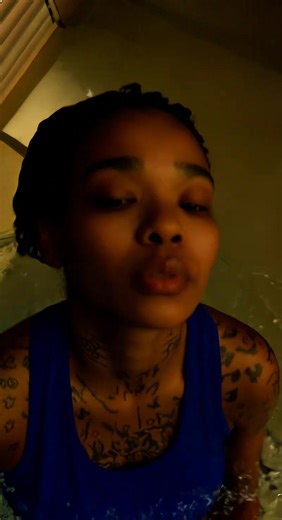 Apple watts (@applewatts1)’s videos with original sound - Prettii Smallz💋