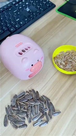 Automatic Sunflower Seed Peeler 2026 | Electric Cracker Shells Effortlessly – Viral Kitchen Gadget