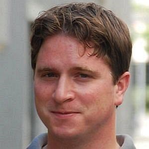 Cryaotic Girlfriend 2026: Dating History & Exes - CelebsCouples